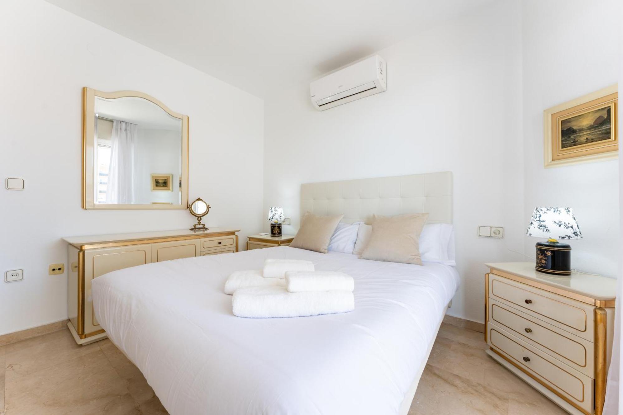 Apartamento Tropico Carihuela View & Parking Torremolinos Exterior foto
